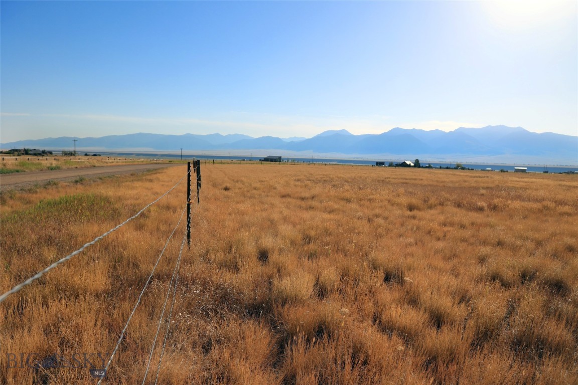 Shining Mountain Unit II - Land