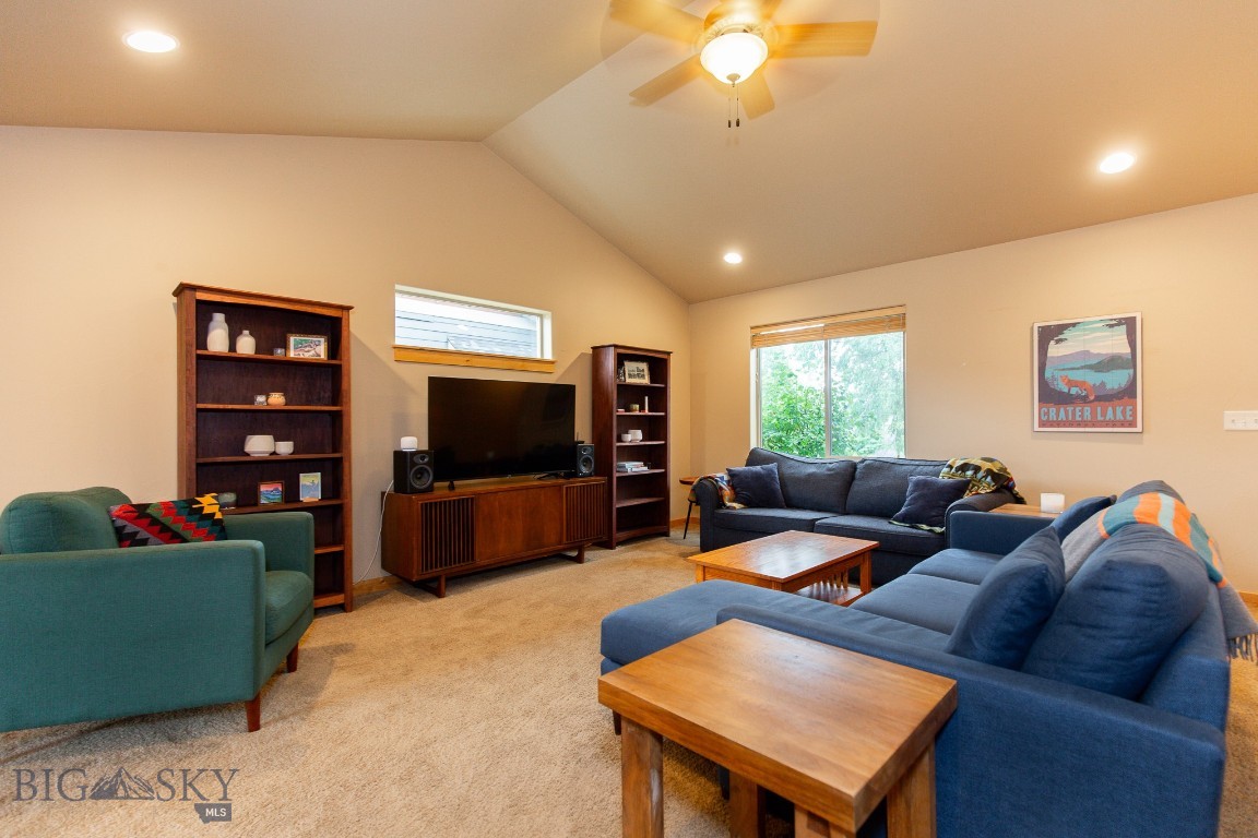 Flanders Creek - Residential
