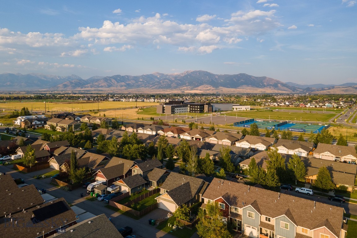 Flanders Creek - Residential