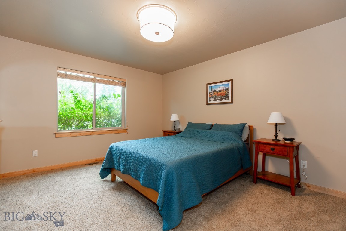 Flanders Creek - Residential