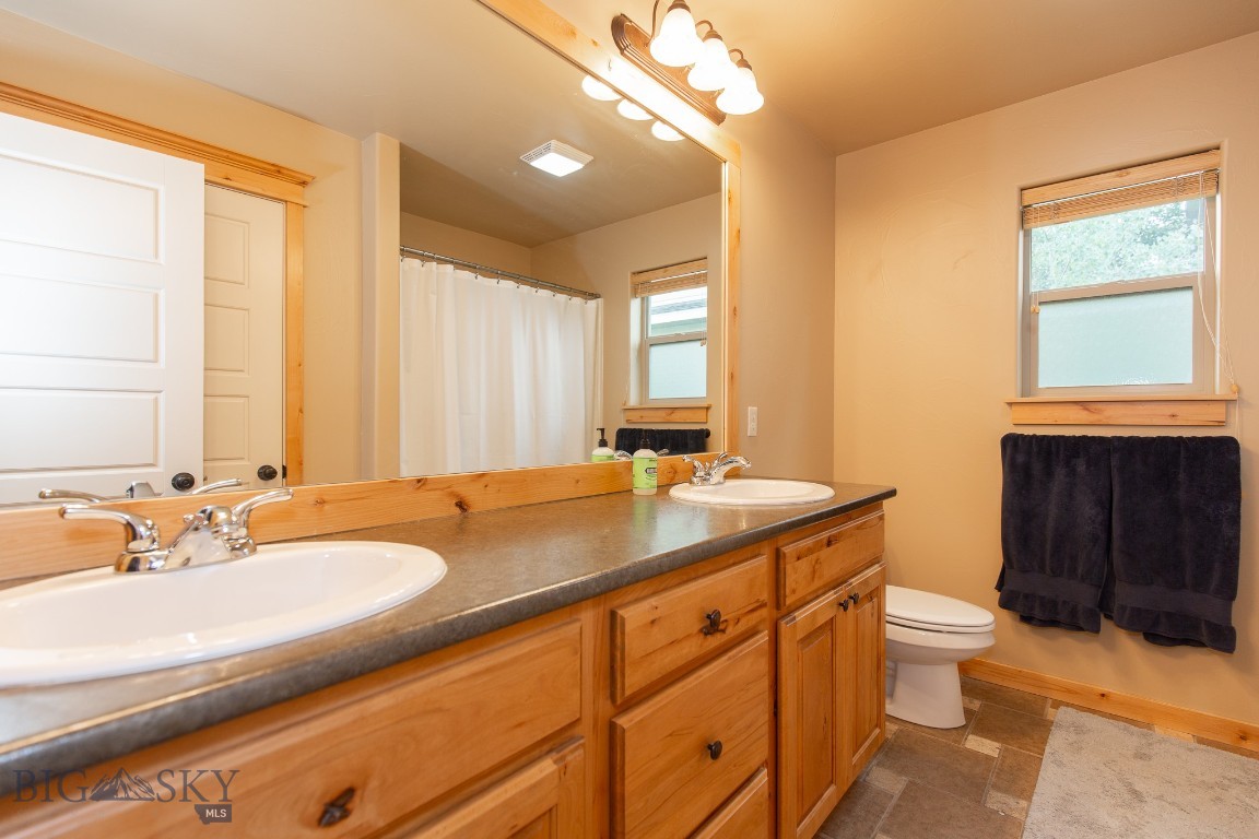 Flanders Creek - Residential