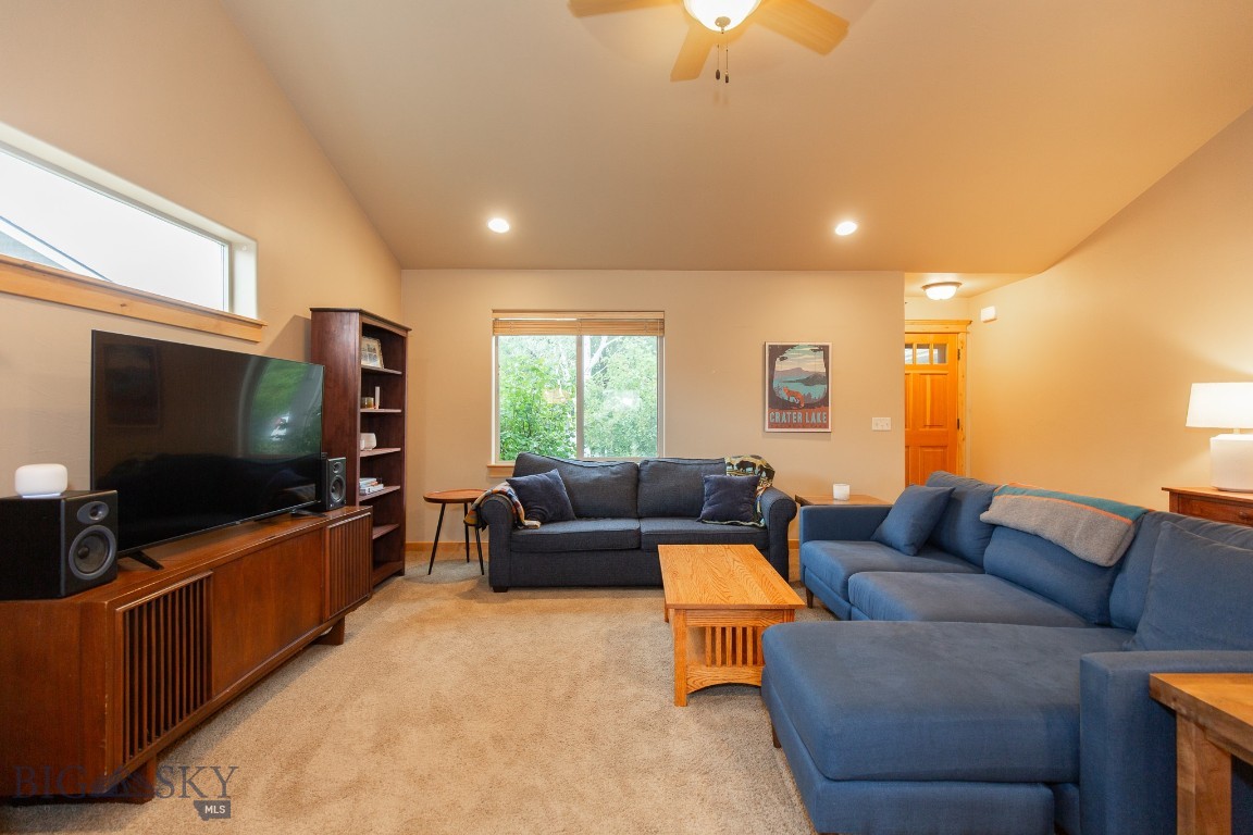 Flanders Creek - Residential