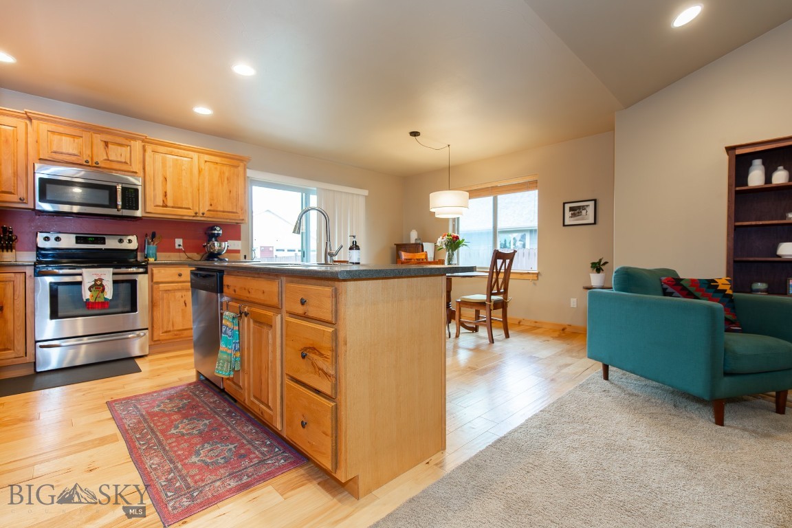 Flanders Creek - Residential
