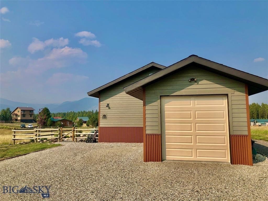 128 Buffalo Drive