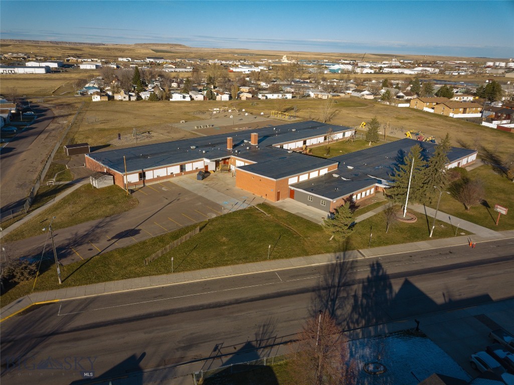 NHN 7th Avenue N
