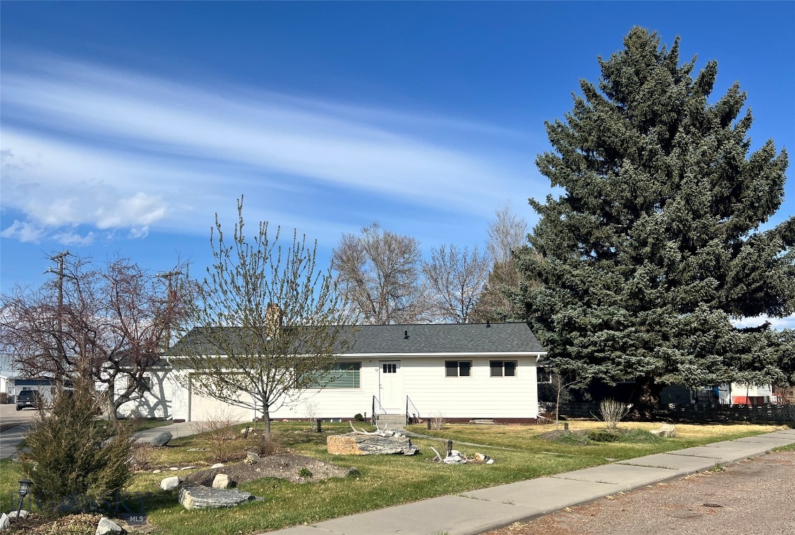 9 Sunrise Street