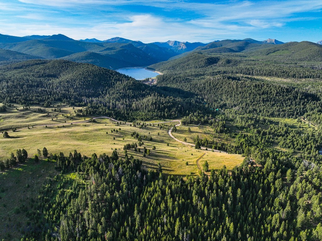 Yellowstone Basin Properties - Land