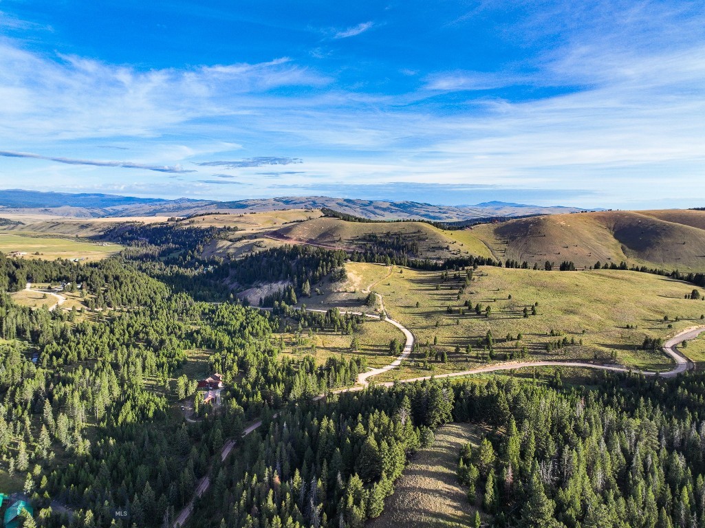 Yellowstone Basin Properties - Land