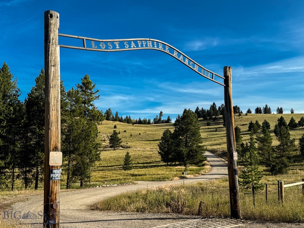 Yellowstone Basin Properties - Land