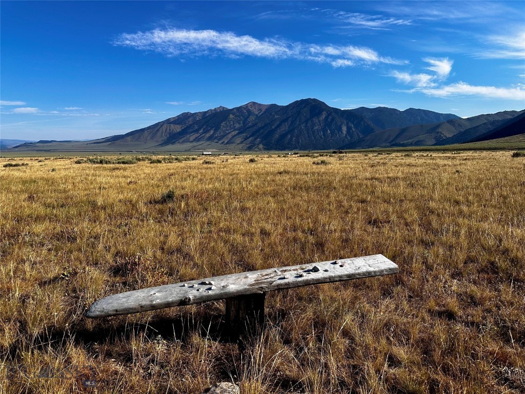 Sportsmans Paradise - Land
