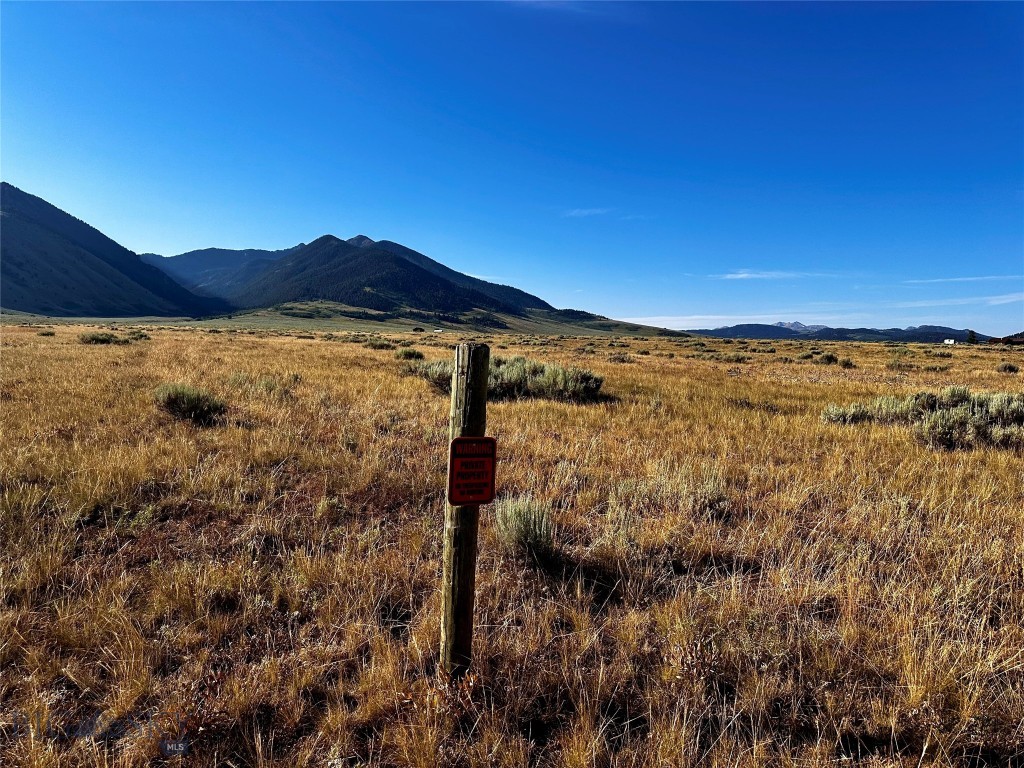 Sportsmans Paradise - Land