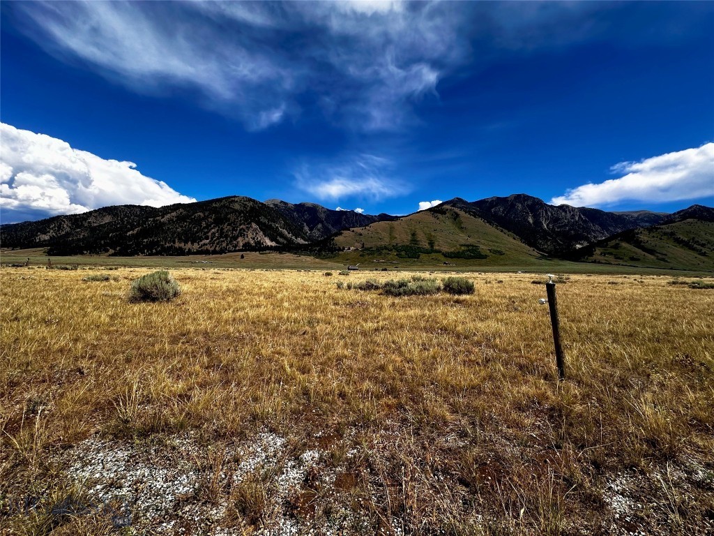 Sportsmans Paradise - Land