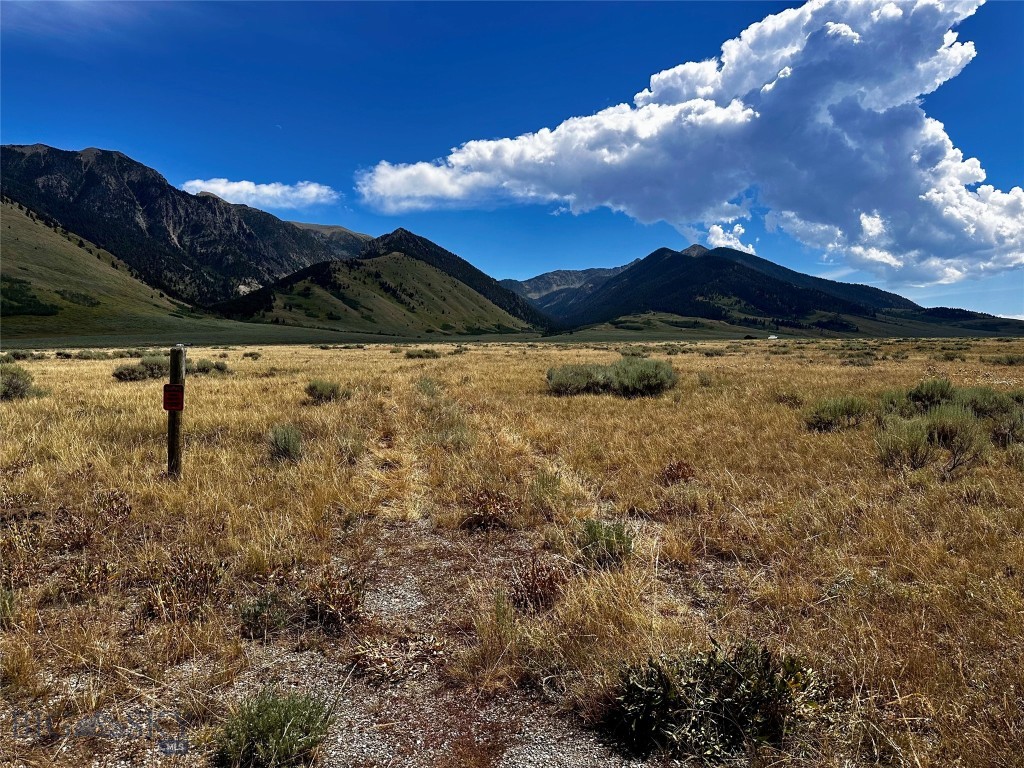 Sportsmans Paradise - Land
