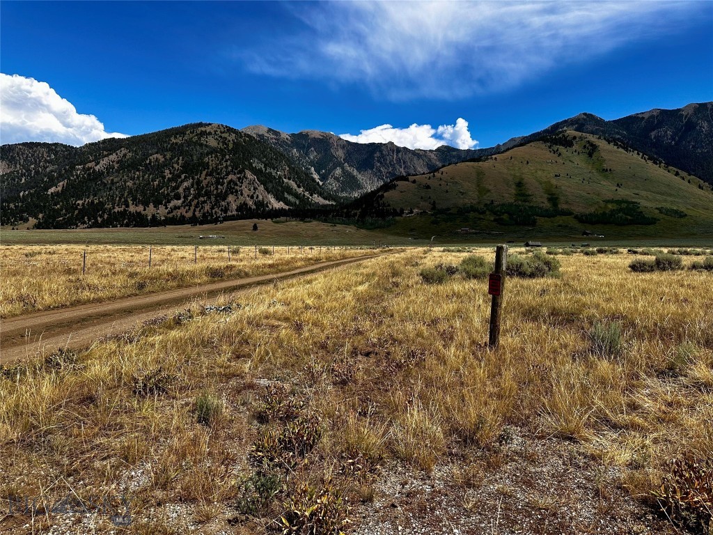 Sportsmans Paradise - Land