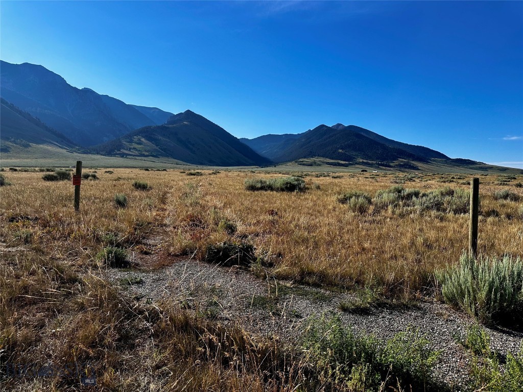 Sportsmans Paradise - Land