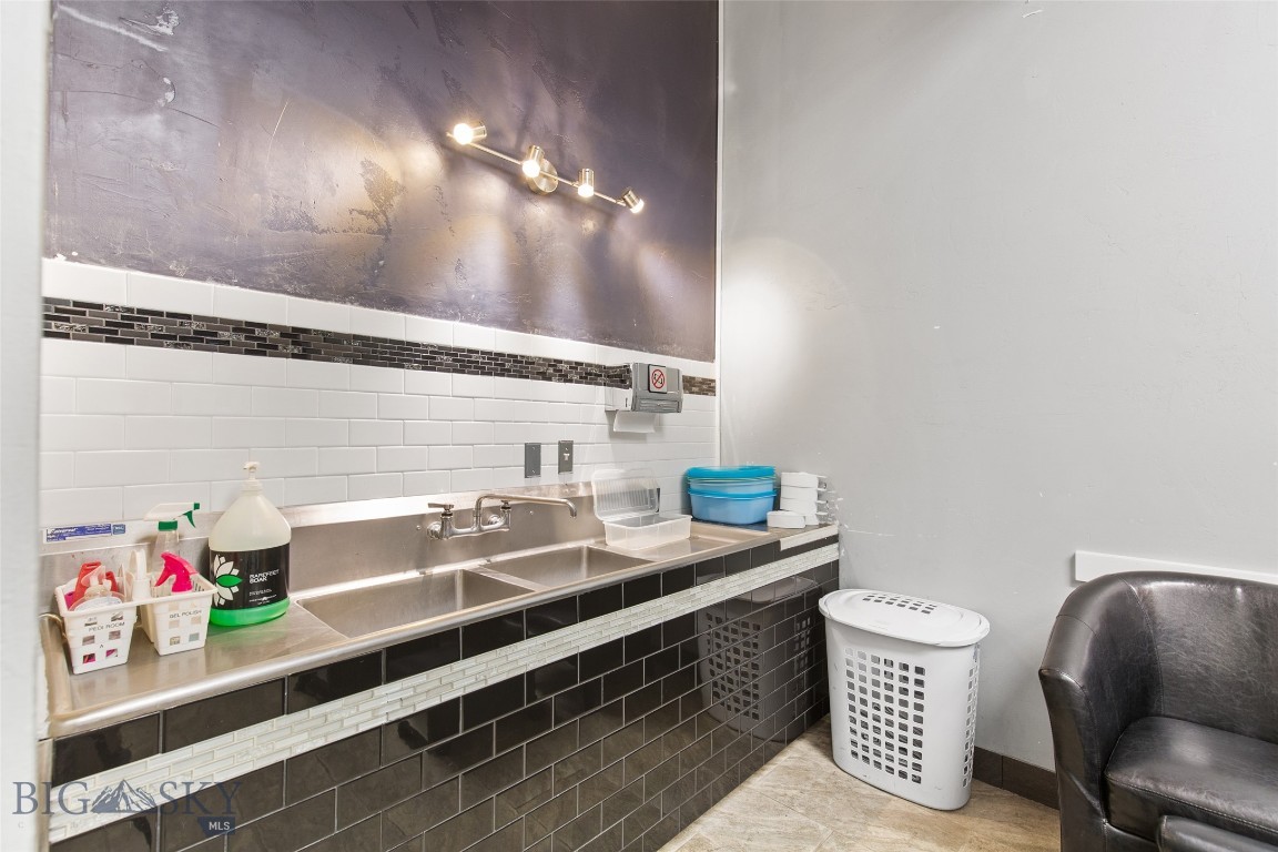 Bozeman, Montana 59715, United States, ,Commercial,Active,38138