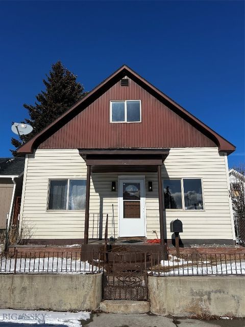 Photo of 1265 Farrell Street, Butte, MT 59701 (MLS # 408683)