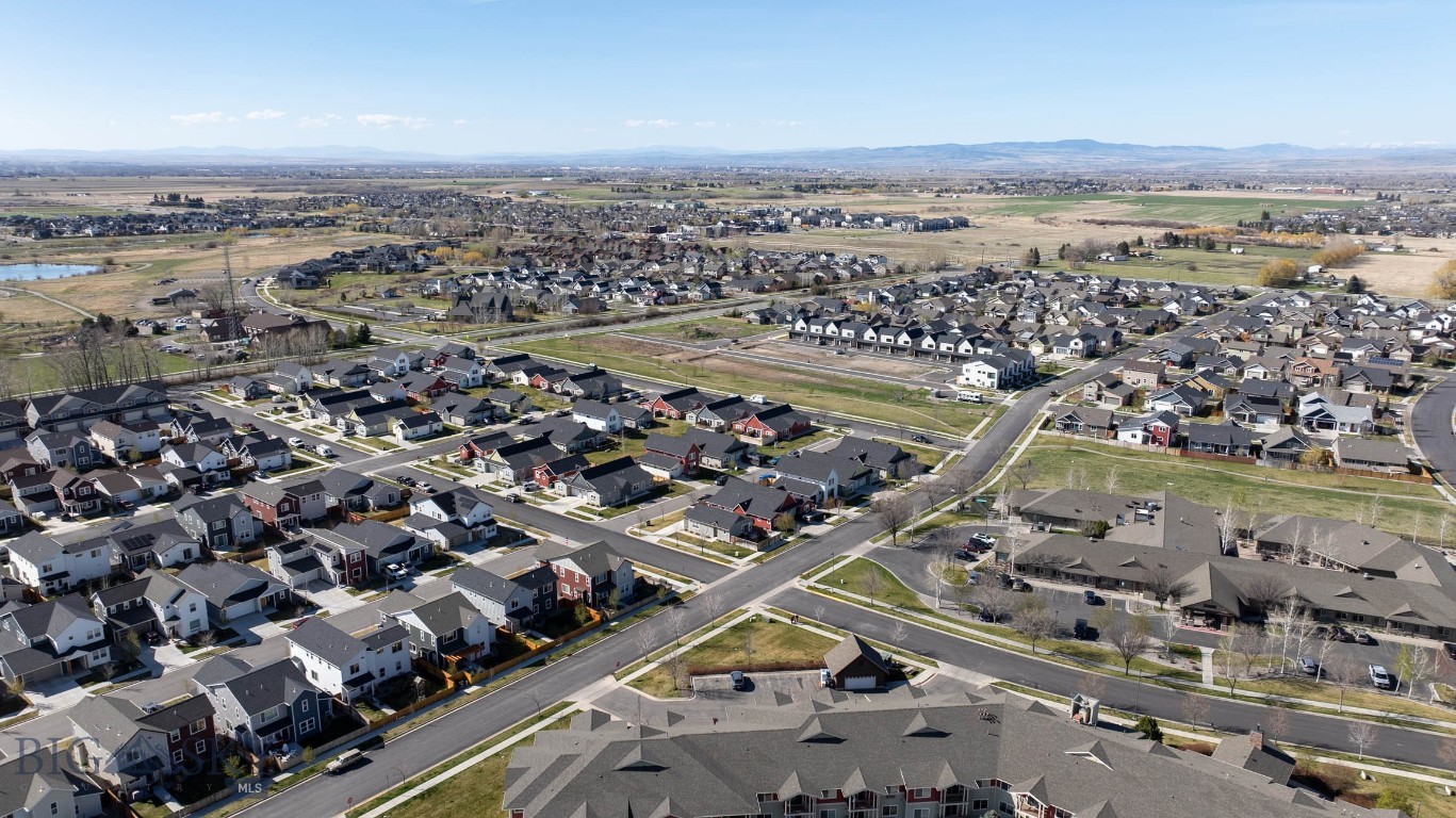 West Winds - Residential