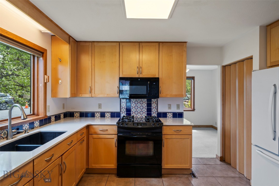 Westridge M Condo - Residential