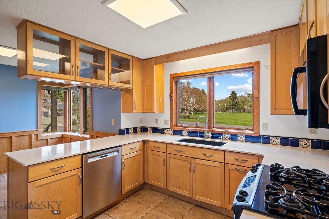 Westridge M Condo - Residential