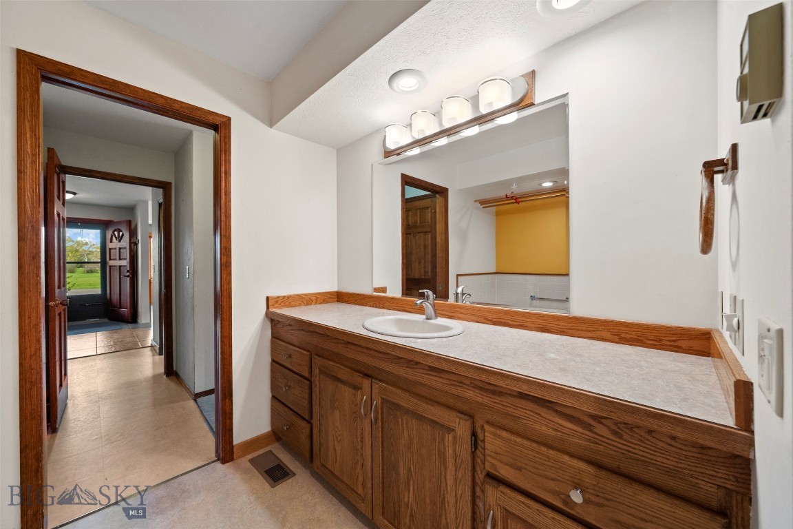Westridge M Condo - Residential