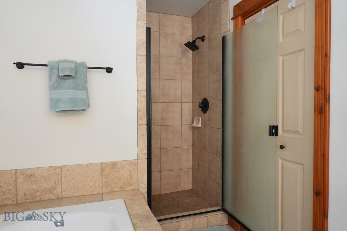 Laurel Glen - Residential