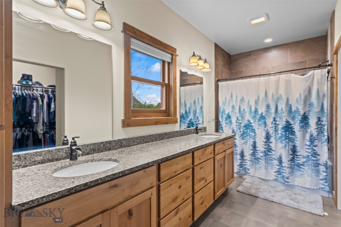 Creekwood - Residential