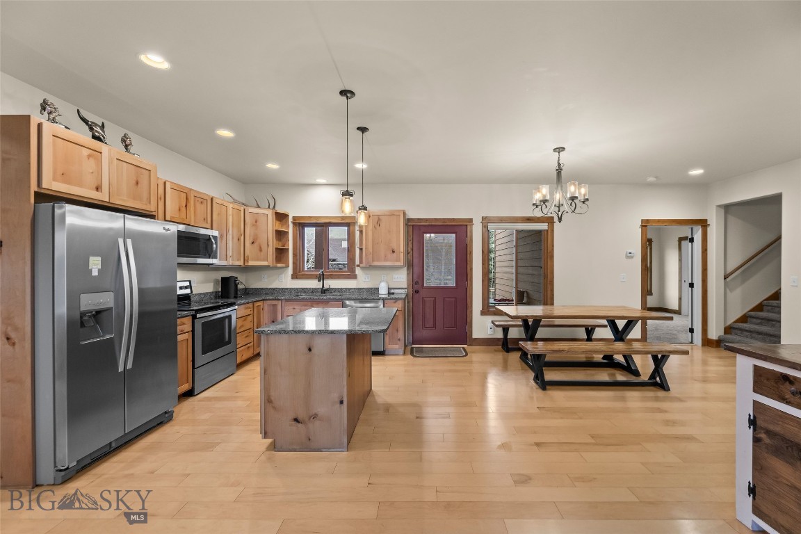 Creekwood - Residential