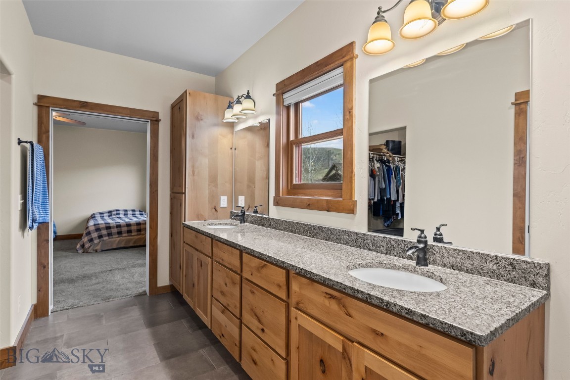 Creekwood - Residential