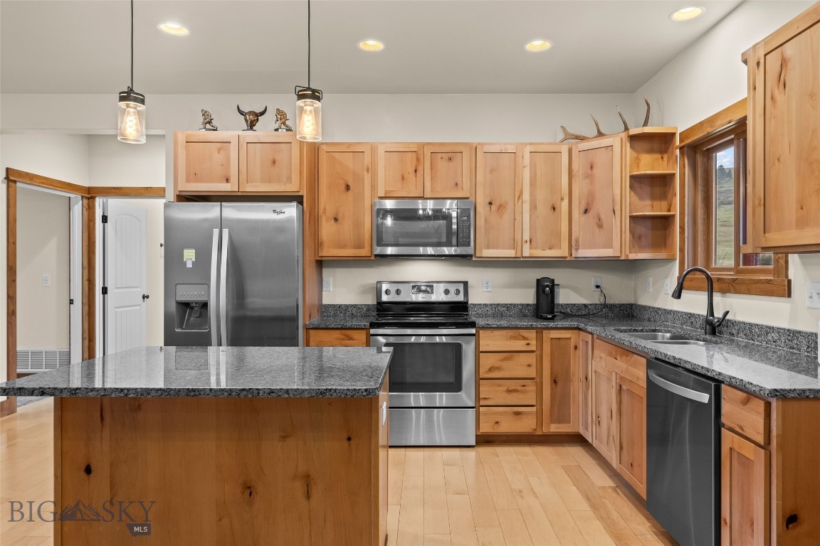 Creekwood - Residential