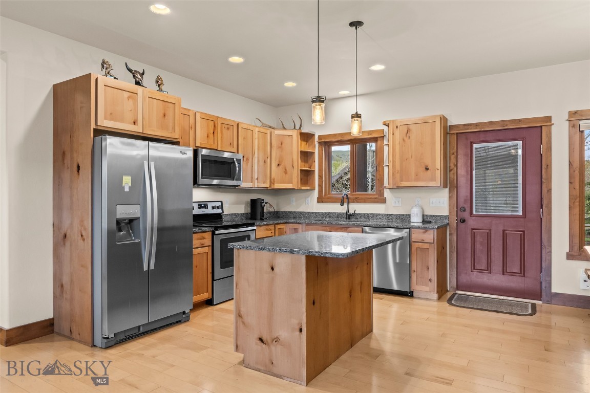 Creekwood - Residential