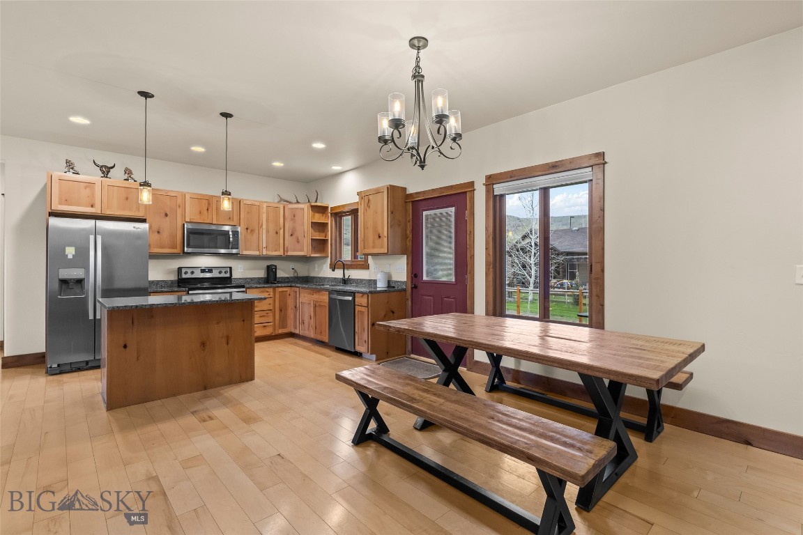 Creekwood - Residential