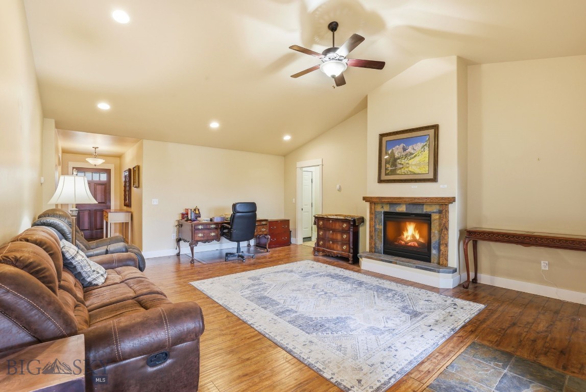 Meadow Creek - Residential