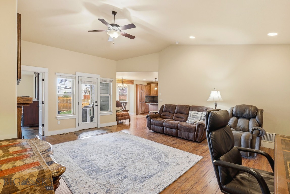 Meadow Creek - Residential