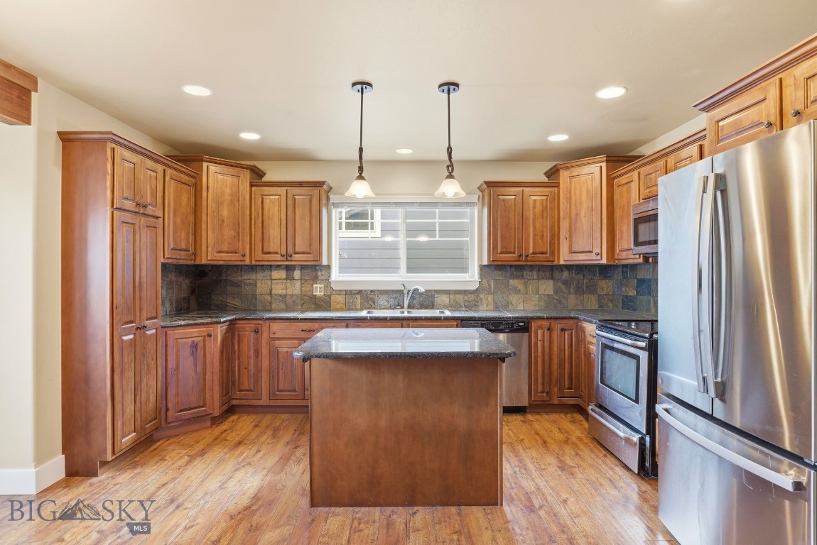 Meadow Creek - Residential