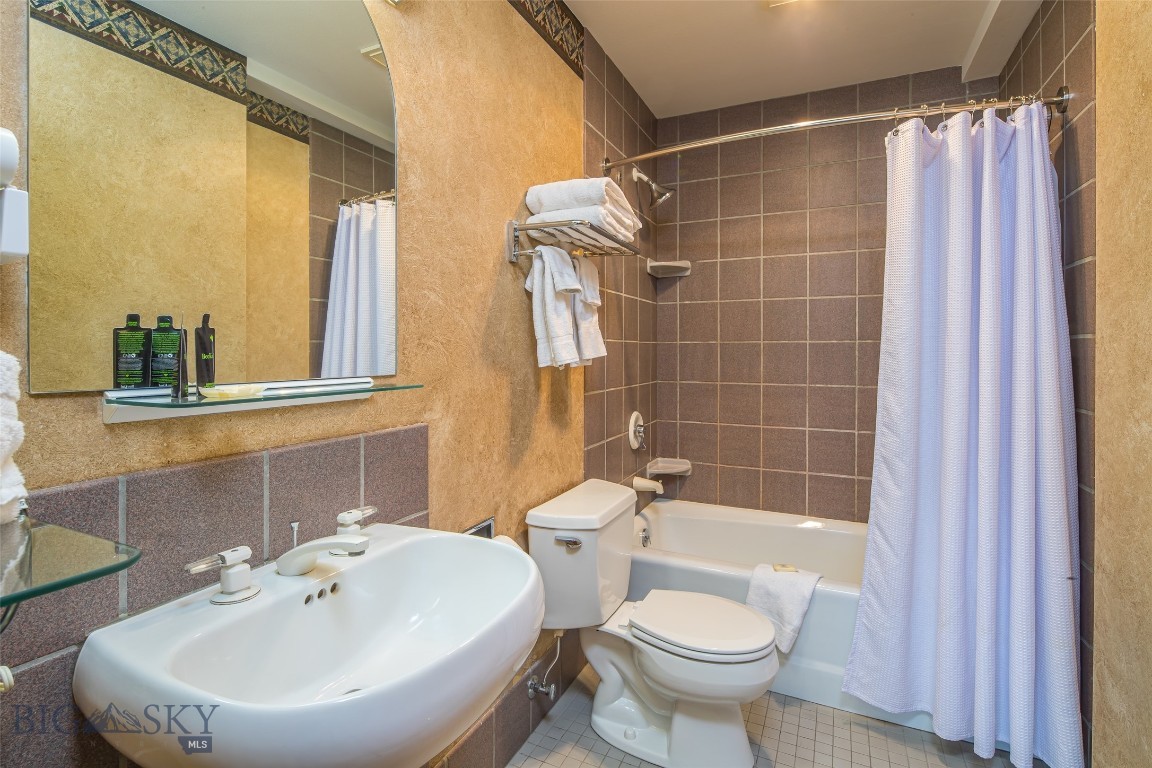 Shoshone Hotel Condos - Residential