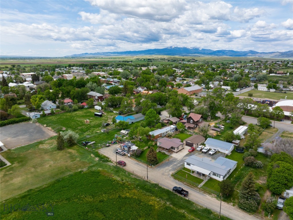 Yellowstone Trail - Residential