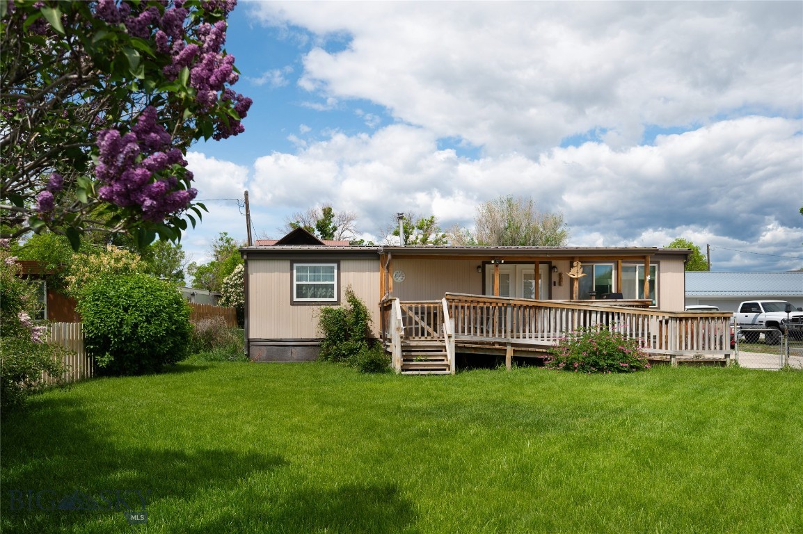 Yellowstone Trail - Residential