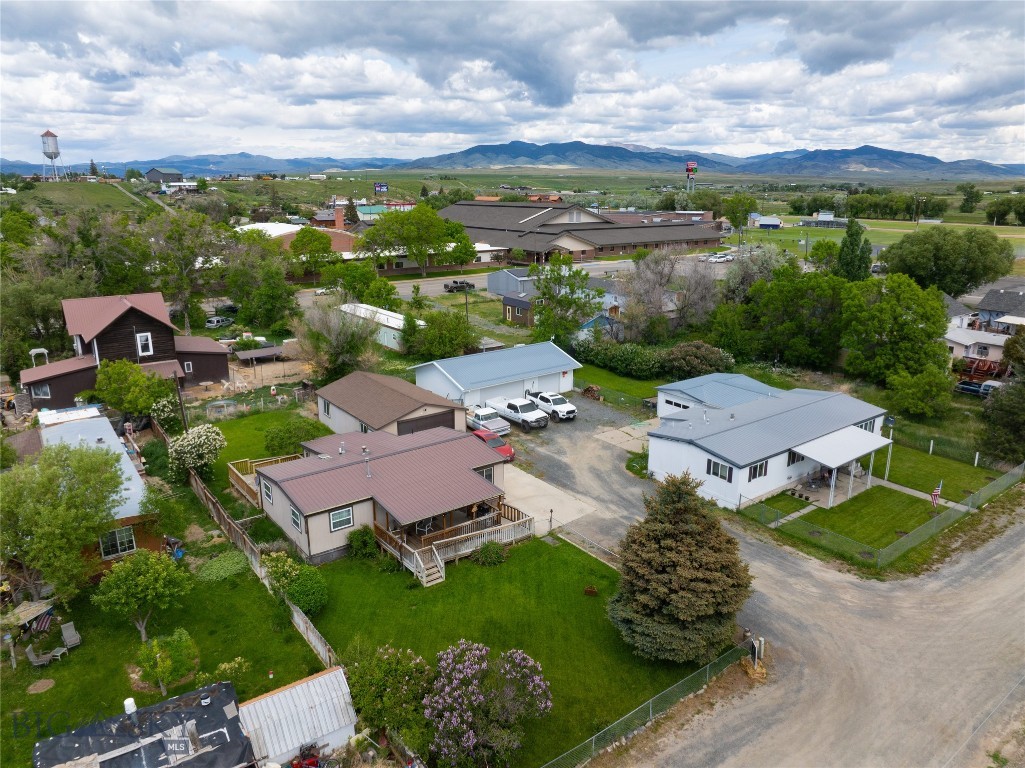 Yellowstone Trail - Residential
