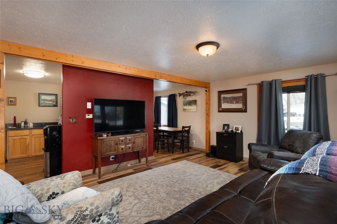 Yellowstone Trail - Residential