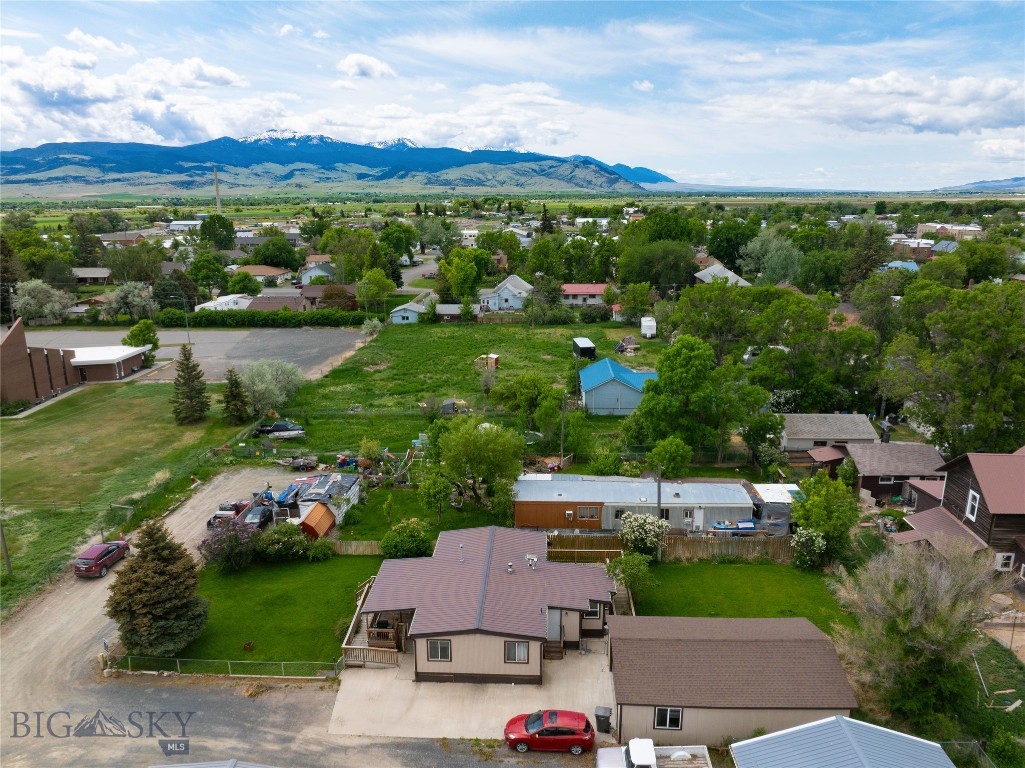 Yellowstone Trail - Residential