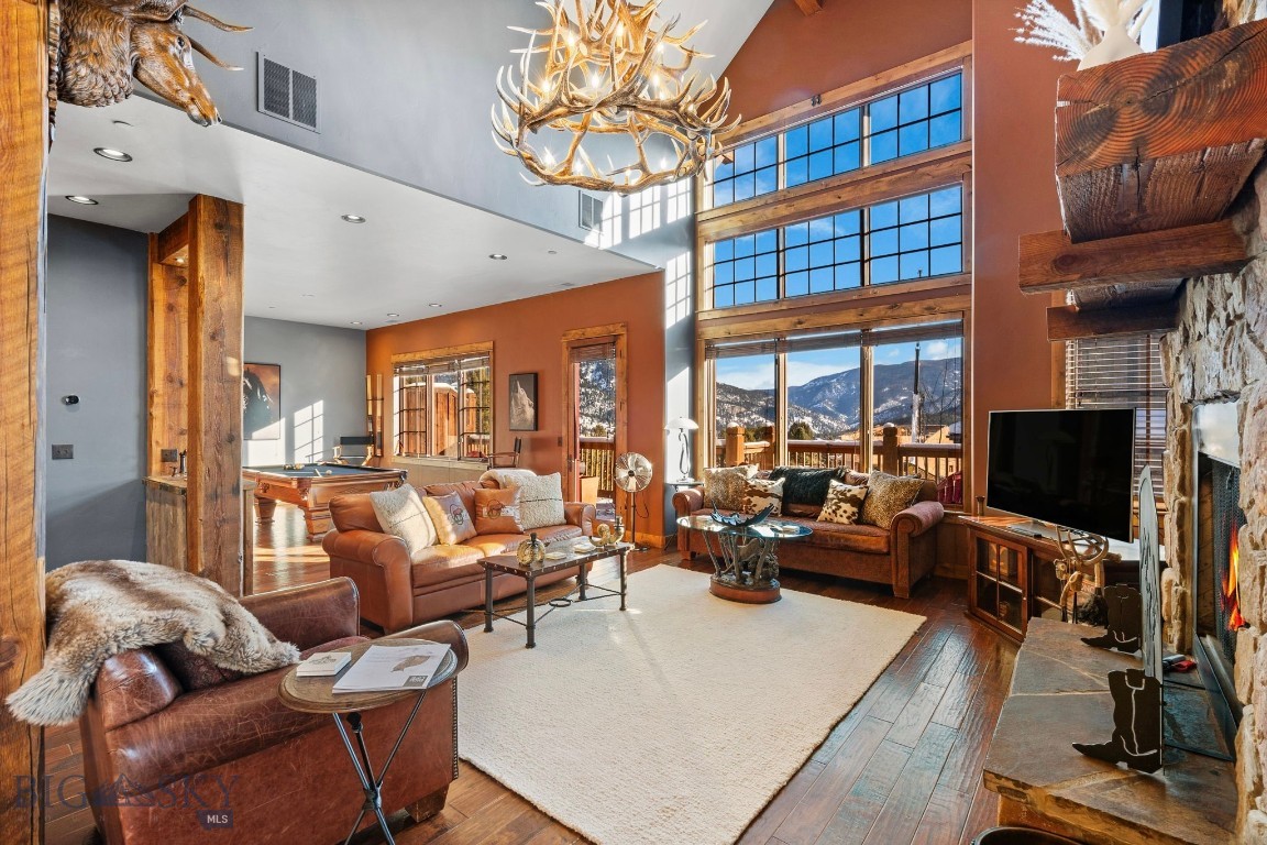 Moose Ridge - Residential