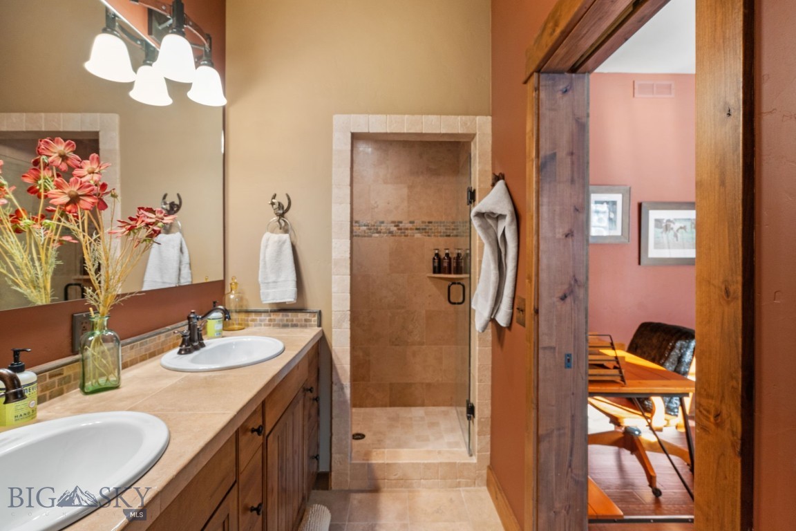 Moose Ridge - Residential