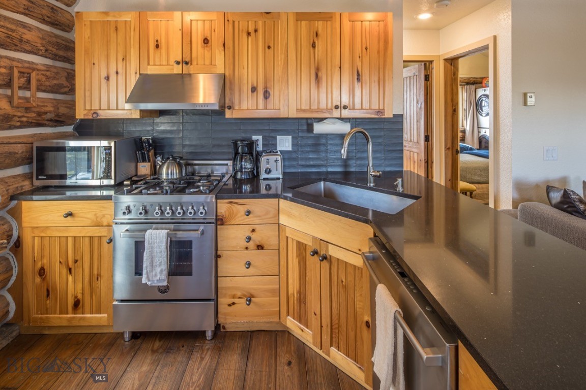 Cowboy Heaven - Residential