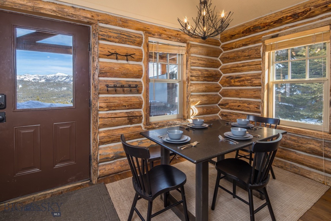 Cowboy Heaven - Residential