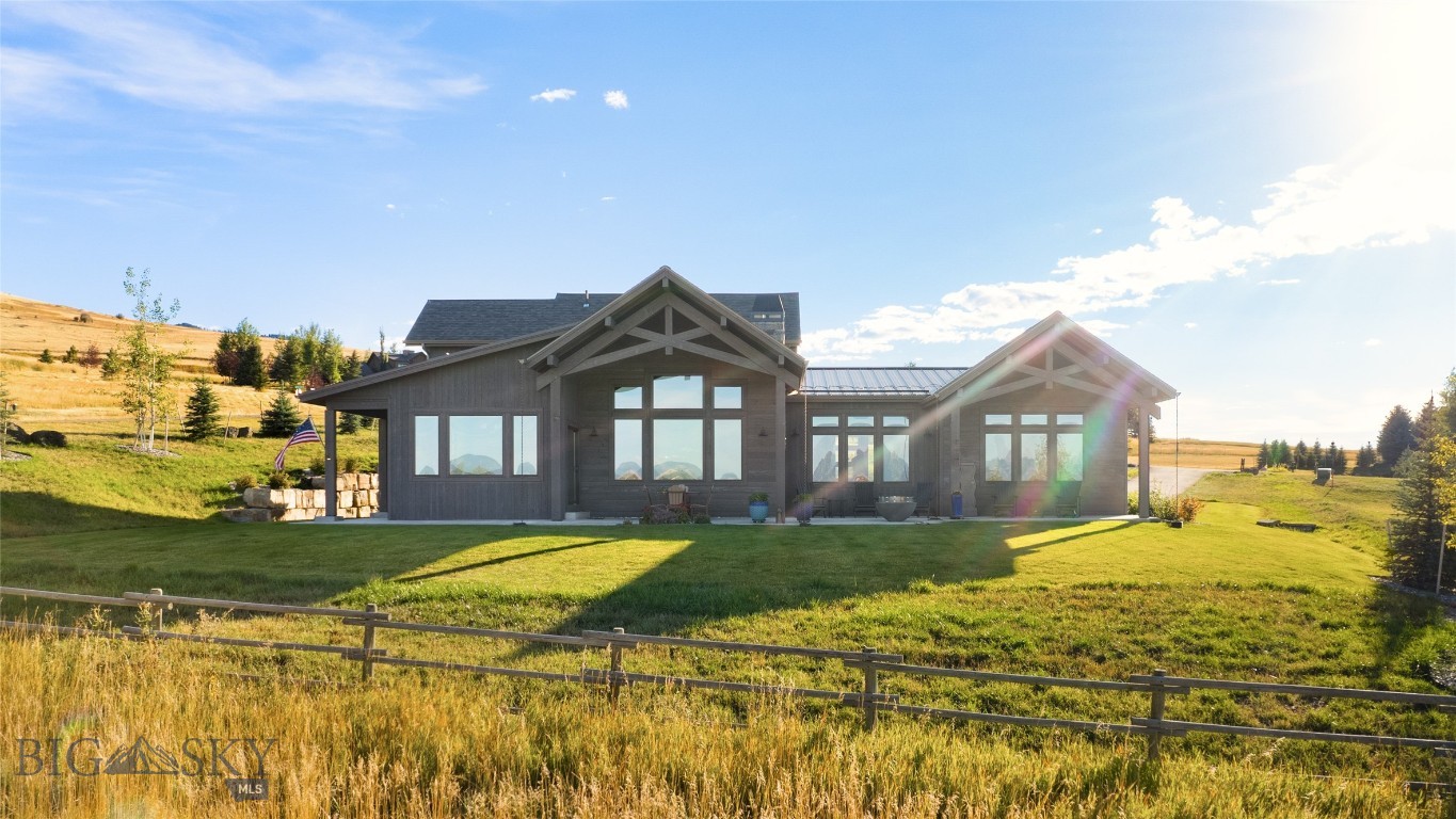 Bozeman, Montana 59718, United States, 4 Bedrooms Bedrooms, ,4 BathroomsBathrooms,Residential,Contingent,104121