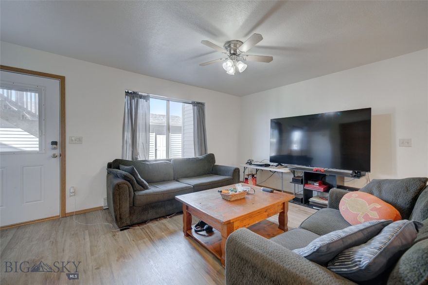 Come and see this fantastic 2 bedroom 1bath condo with a one-car detached garage! This end ground floor unit features new flooring, paint, stove, garbage disposal and water heater in the past three years. There is even plenty of lawn outside that is maintained by association. All in a convenient location in Belgrade. This property would be great for an investment property with a strong rental history or a private residence. With lower interest rates and a great price, homeownership is within reach.