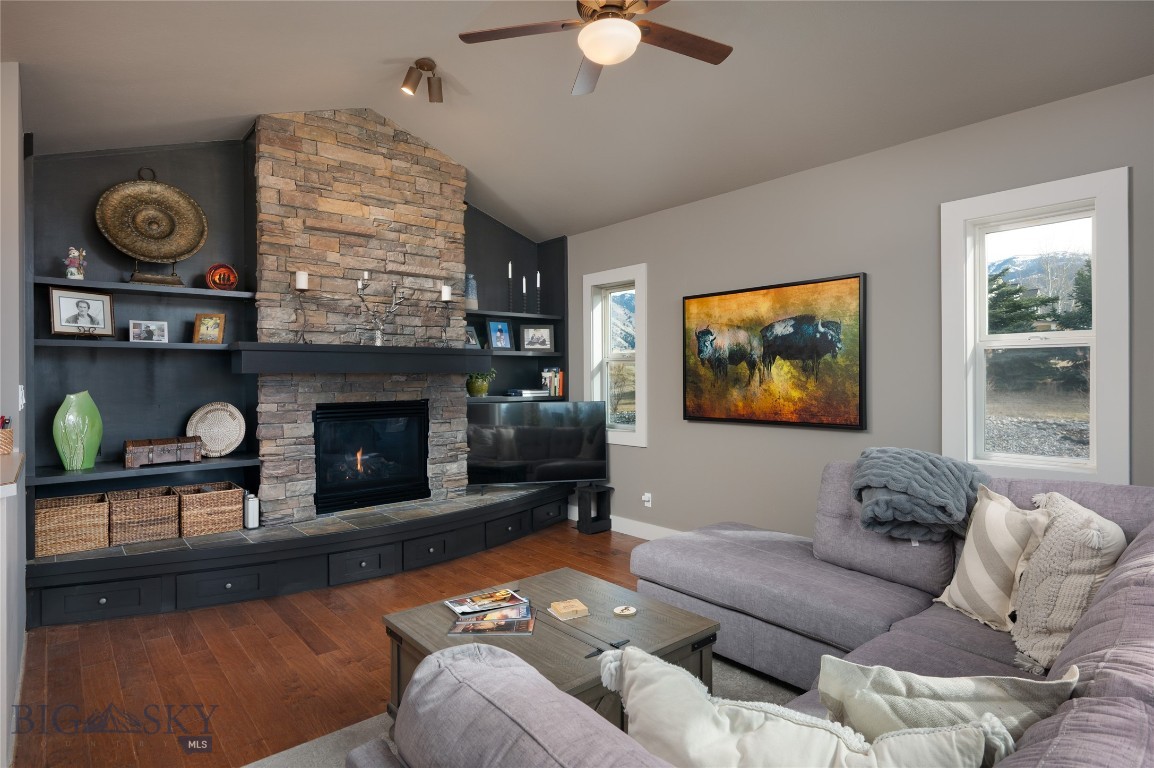 Summer Ridge - Residential