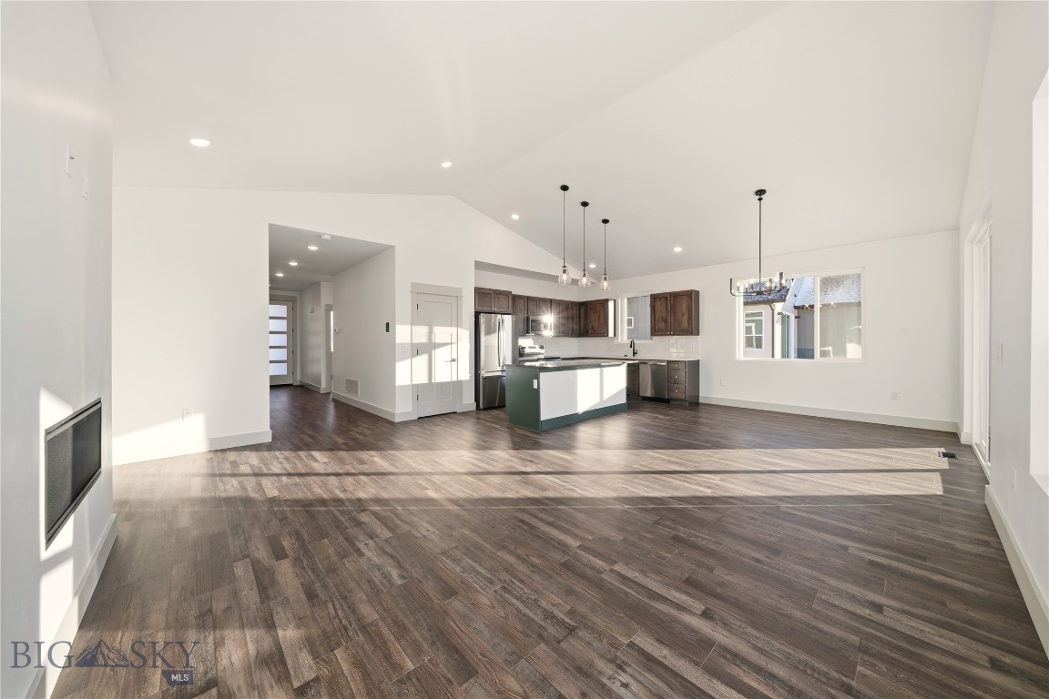 Manhattan Meadows - Residential