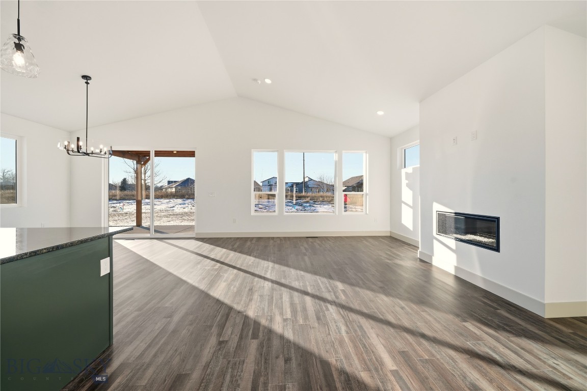 Manhattan Meadows - Residential